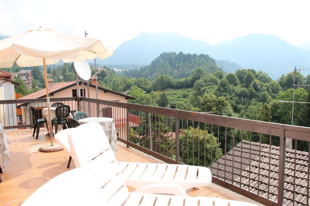 B&B Edelweiss Кастьоне-делла-Презолана Екстер'єр фото