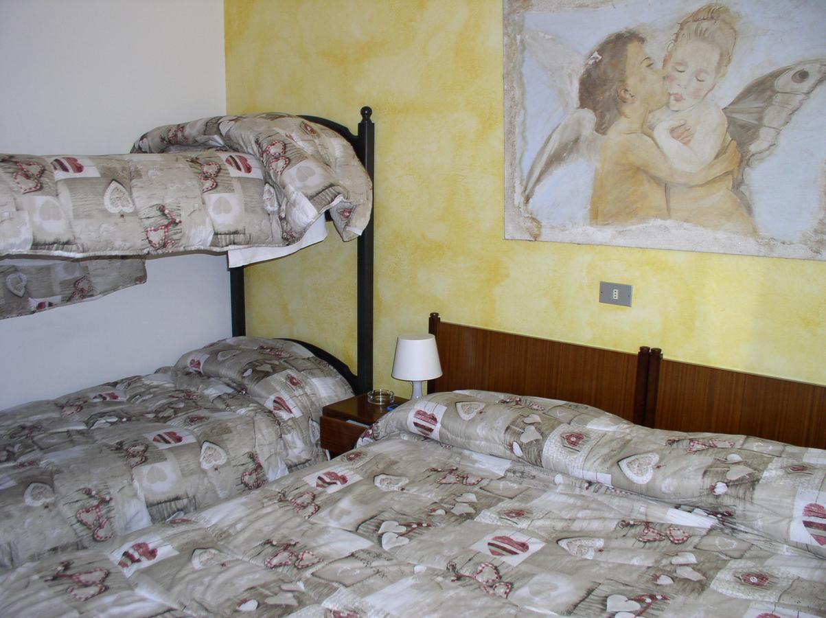 B&B Edelweiss Кастьоне-делла-Презолана Екстер'єр фото