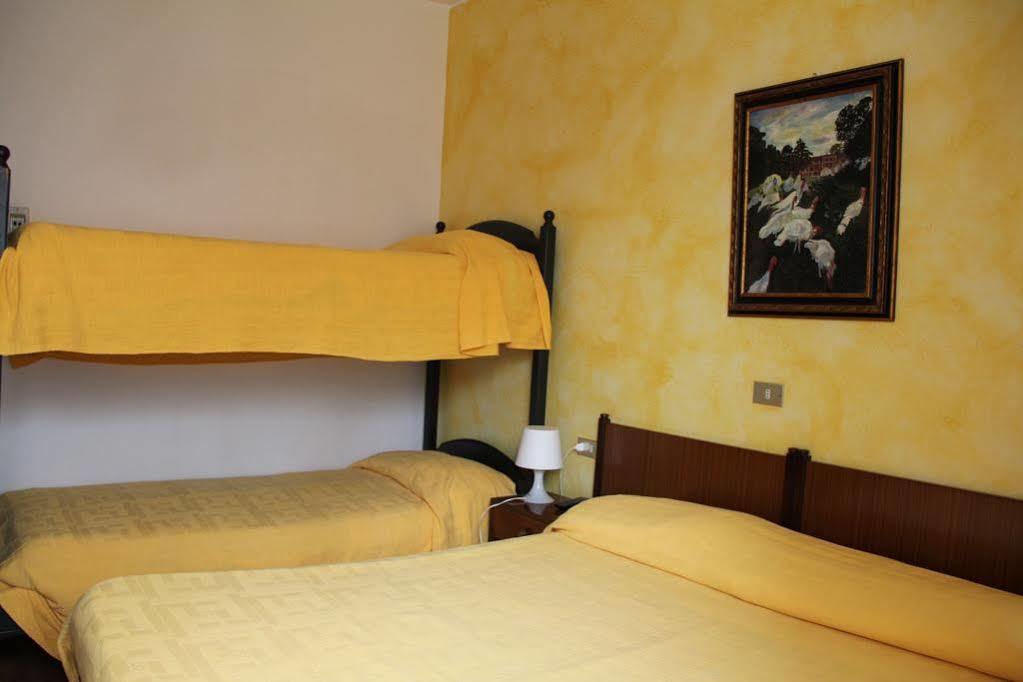 B&B Edelweiss Кастьоне-делла-Презолана Екстер'єр фото